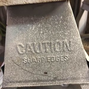 Meet your Posher, Liz